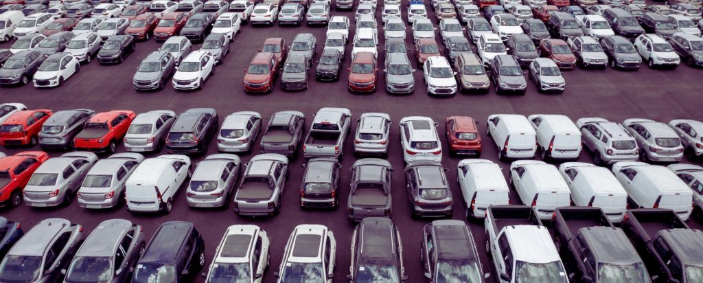 Leiloeiro de veículos_ Como vender carros, motos e caminhões em leilão