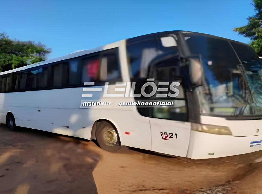 Mercedes-Benz/Busscar 2006 - E-Leilões